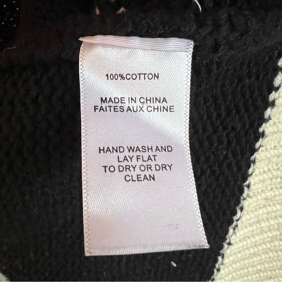 MR. SATURDAY Cardigan Knit Open Front GOOD LUCK Graphic Black Cream - Picture 5 of 8